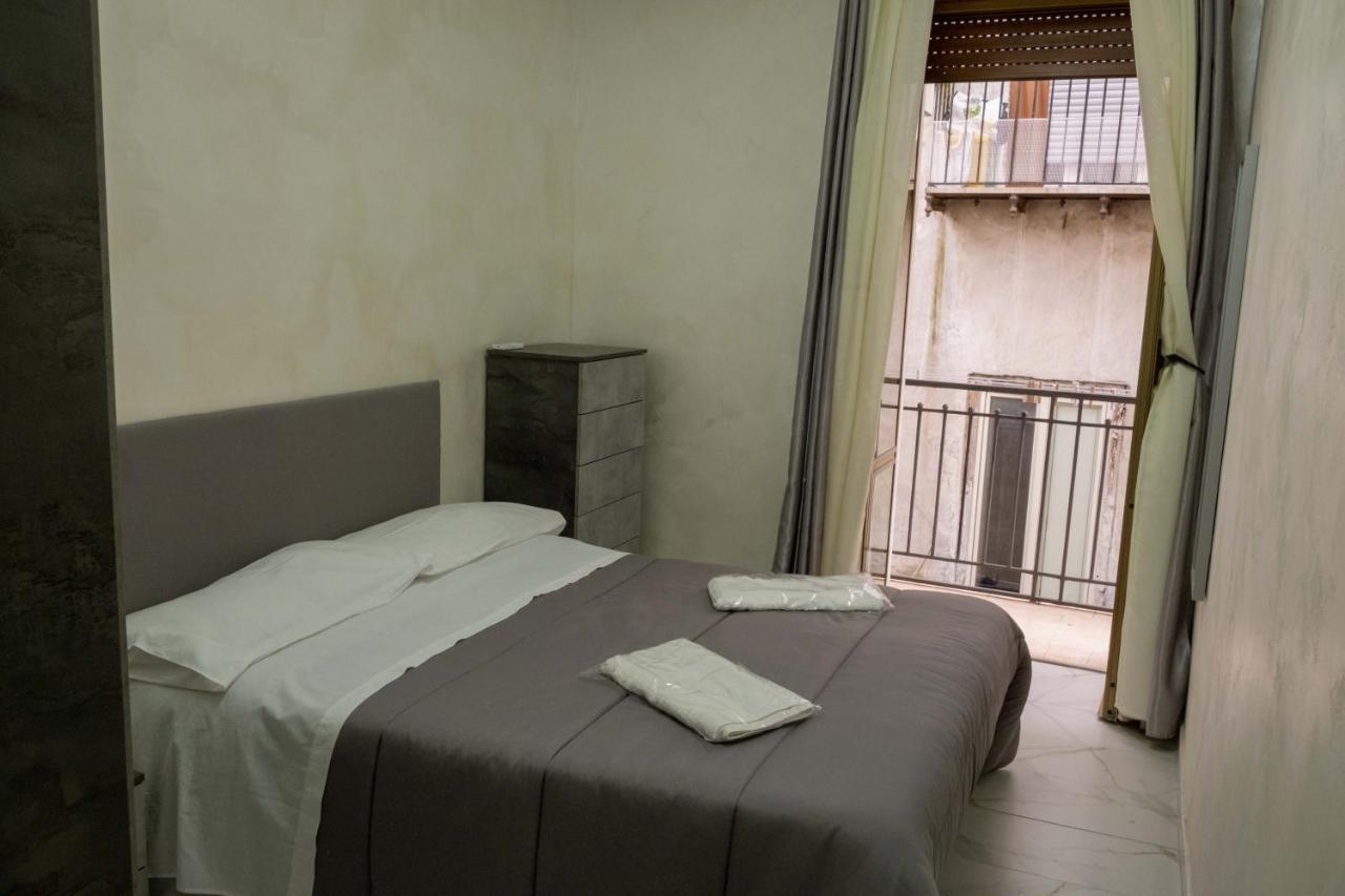 Casa Vacanza Russo Enzo 나폴리 외부 사진