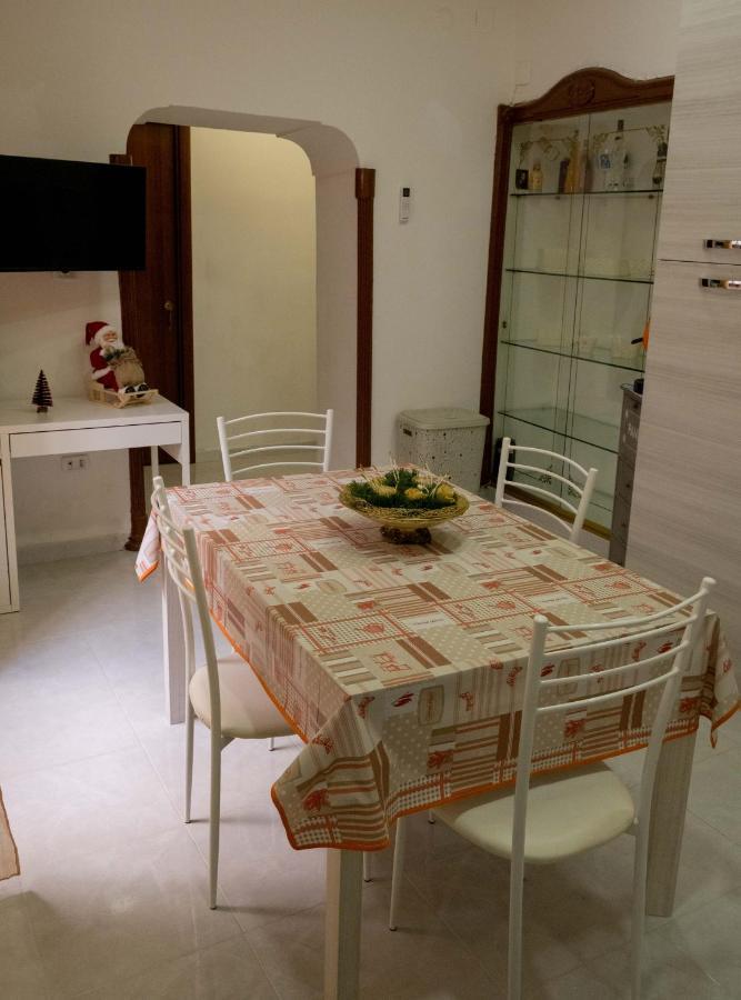 Casa Vacanza Russo Enzo 나폴리 외부 사진